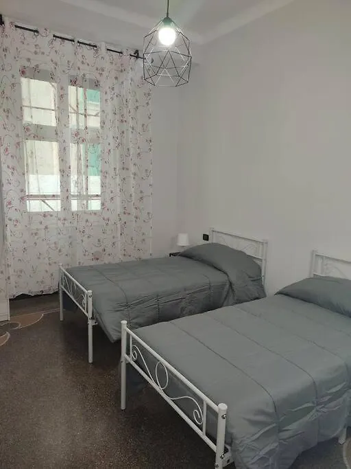 Benny Appartamento 3 Camere Da Letto Ad Uso Esclusivo Genova Aeroporto